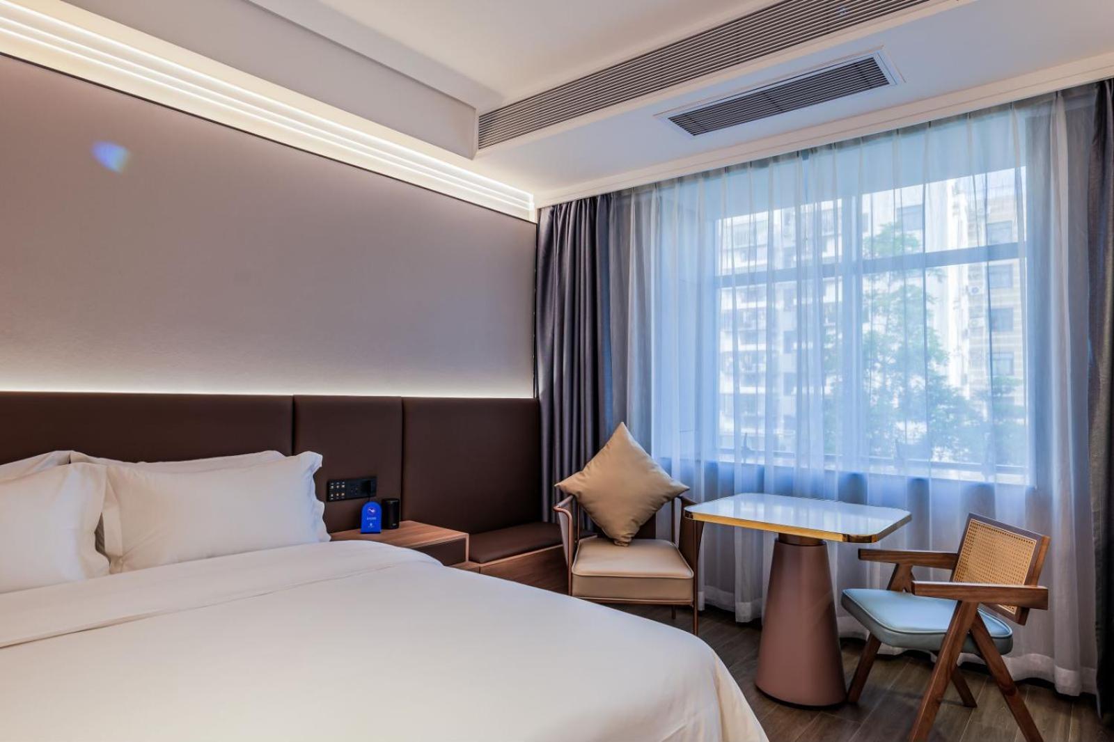 Luyue Hotel Movie Hotel Huaqiangbei Convention And Exhibition Center Branch Shenzhen Exterior foto